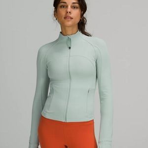 Lululemon Define Jacket Cropped Nulu Size 4 Silver Blue